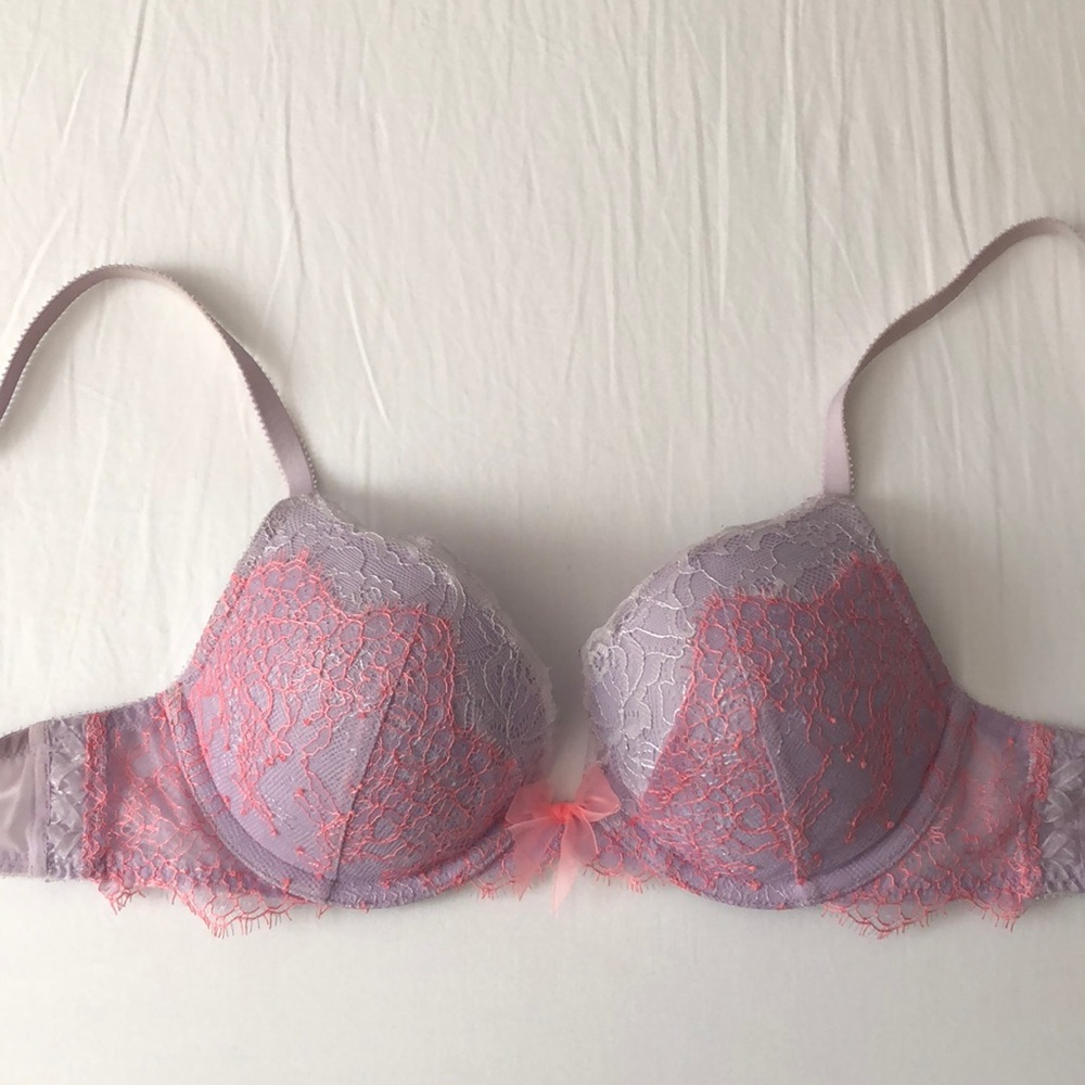 Victoria’s Secret push-up bra